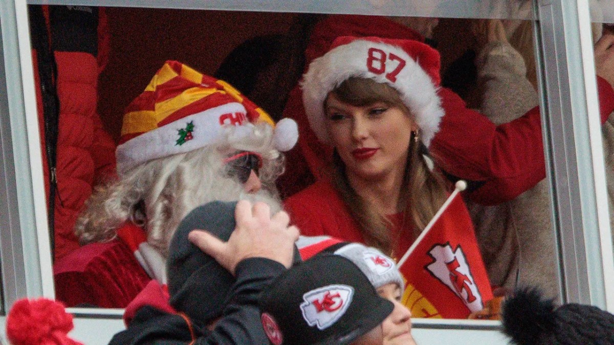 Taylor swift chiefs game